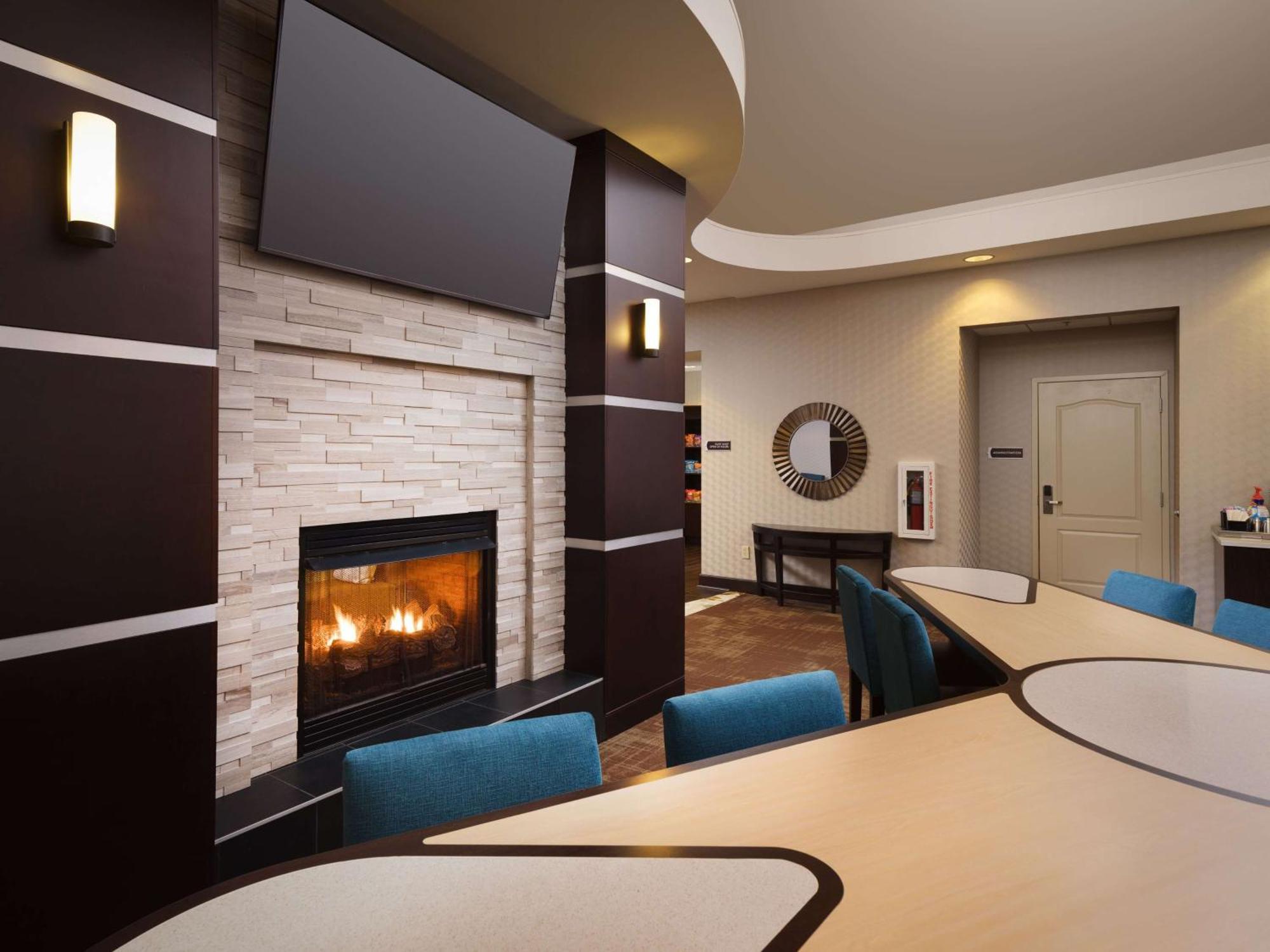 Homewood Suites By Hilton Atlanta Nw/Kennesaw-Town Center Екстериор снимка
